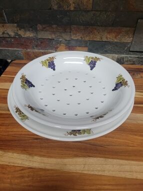 Vintage Apilco Grape Fruit Strainer Bowl with plate Made in‎ France